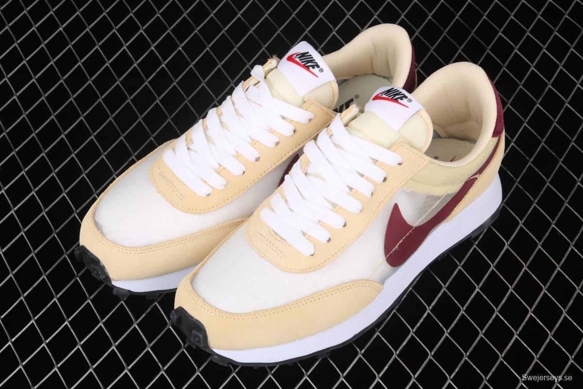 NIKE Air Daybreak 1979 Anniversary Shunfeng Waffle Series breathable retro Leisure jogging shoes CZ0614-700,