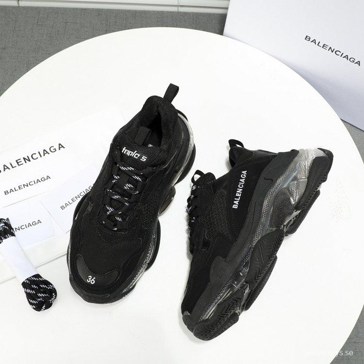 Men/Women Balenciaga Triple S Clear Sole Black/Red/White Sneaker Item 6380380